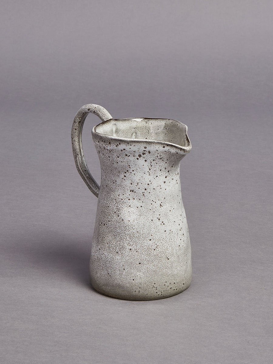 Aurea pitcher