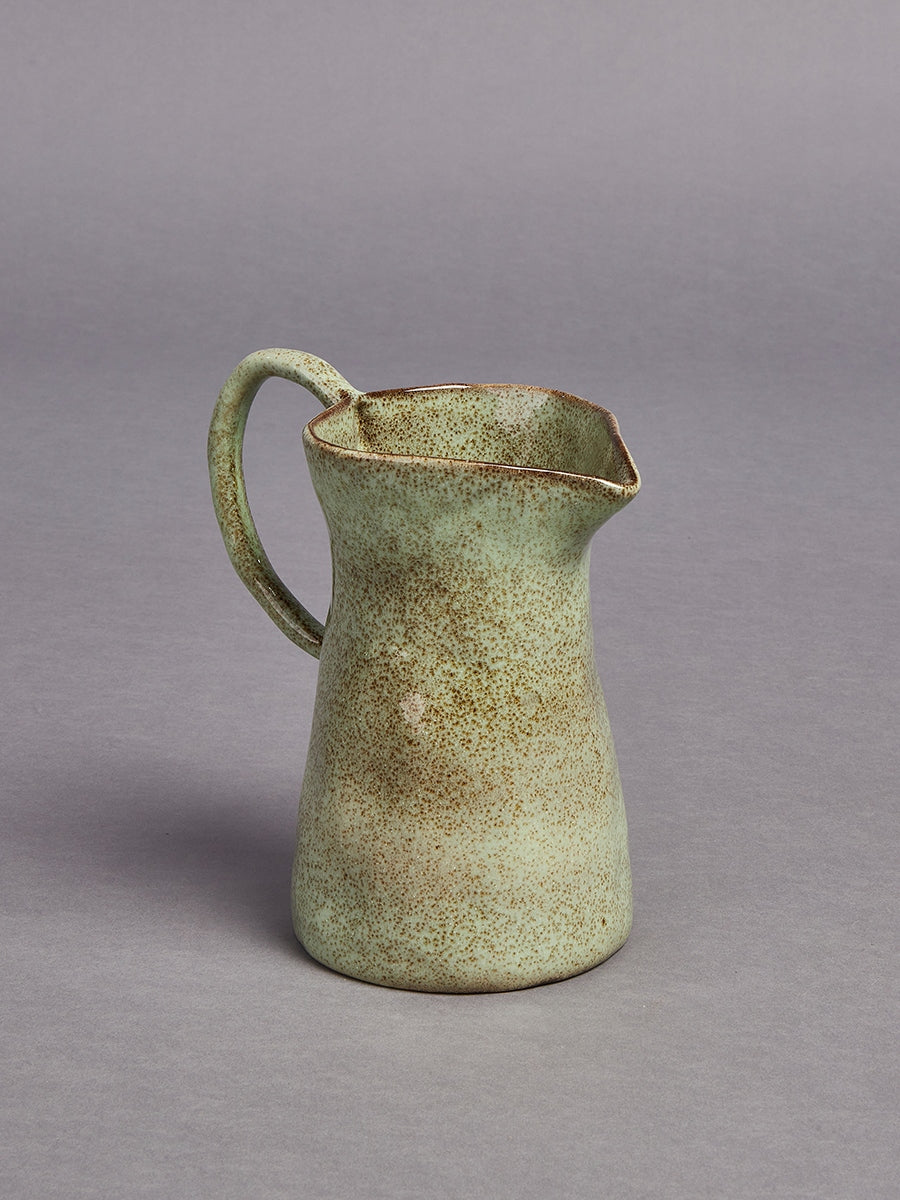 Aurea pitcher