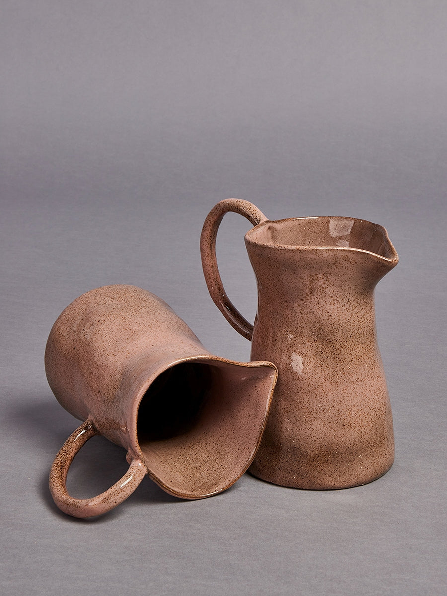 Aurea pitcher